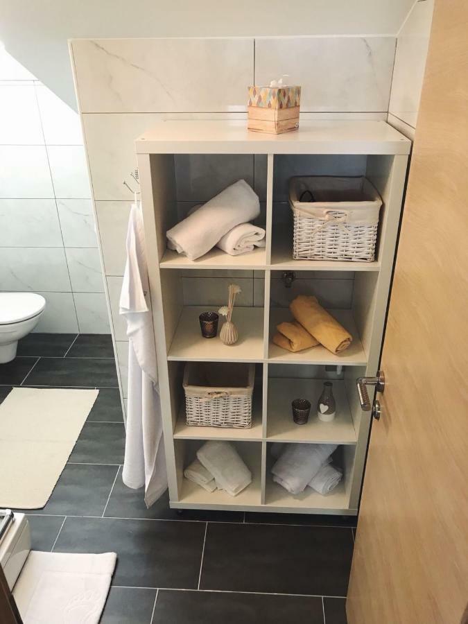 Apartment Sima Baska Voda